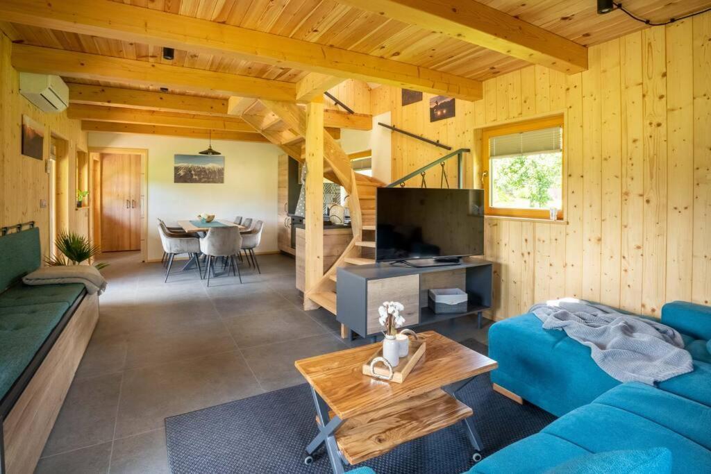 지로브니차 A Nest Under The Karawanks 빌라 외부 사진